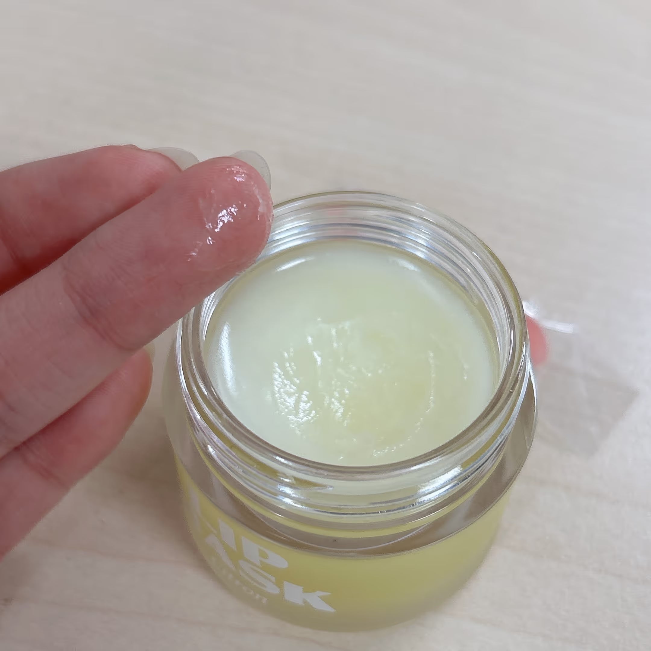 Maska do Ust na Noc [Yuzu] (20g) – Odżywcza Całonocna Pielęgnacja z Szpatułką