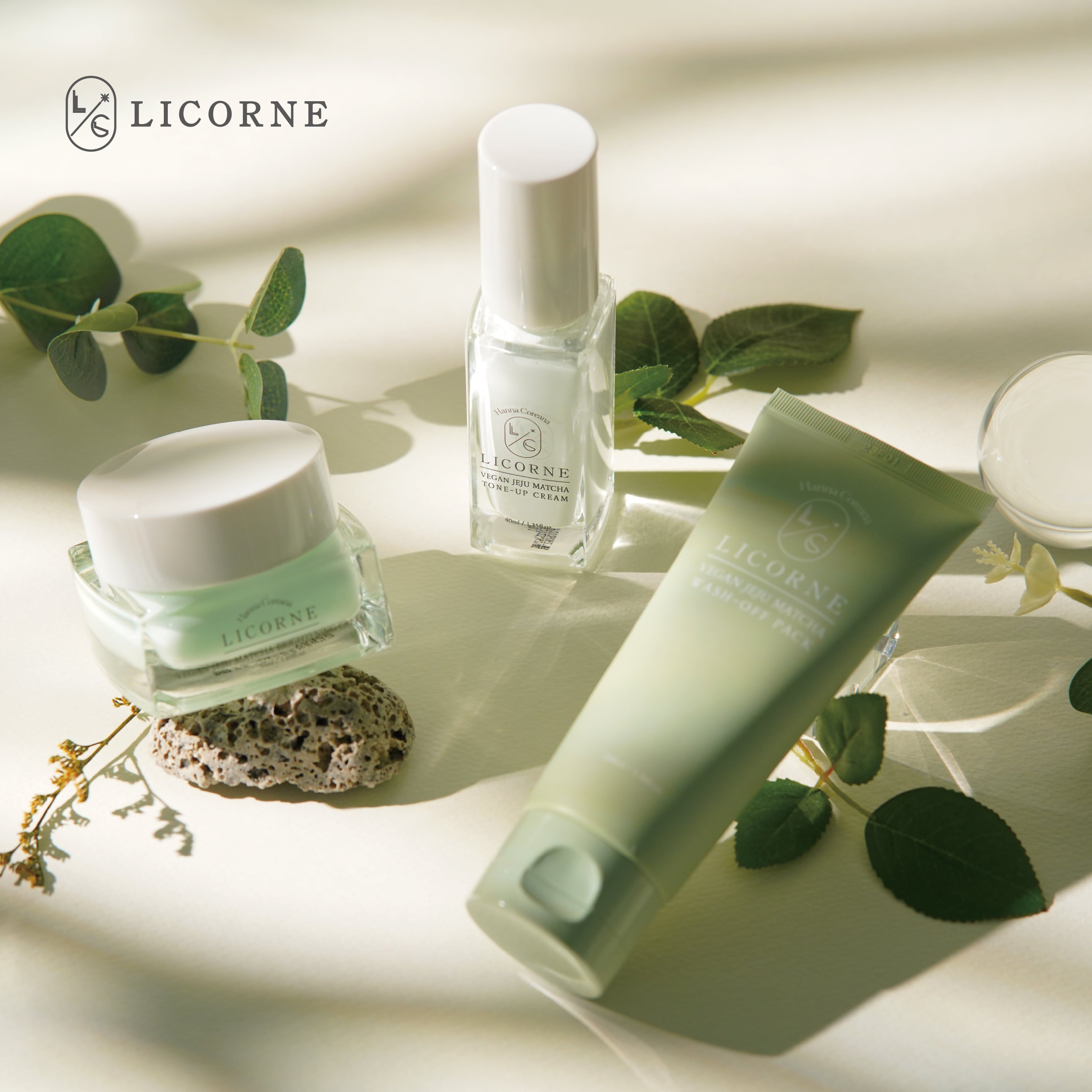 Licorne Jeju Match Wash-off Pack 100ml Green Tea 100,000PPM I Oczyszczająca maska z matchą z wyspy Jeju (wash-off)