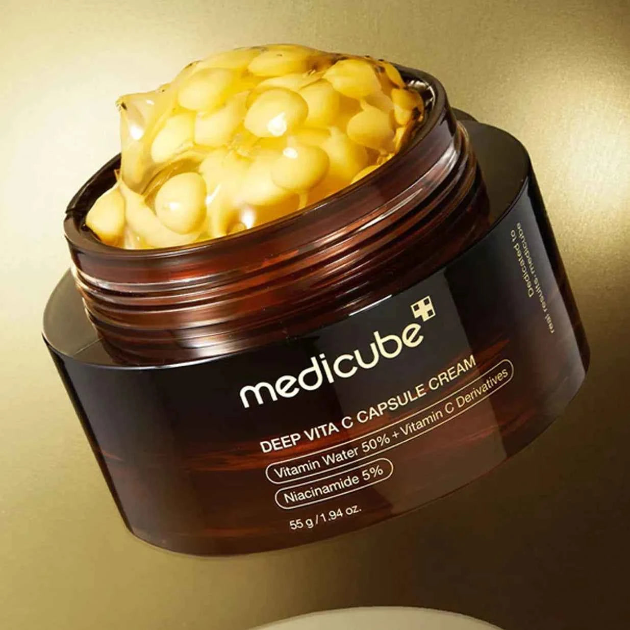 MEDICUBE Deep Vita C Capsule Cream – Rozjaśniająco-Ujędrniający Krem Kapsułkowany (55g)